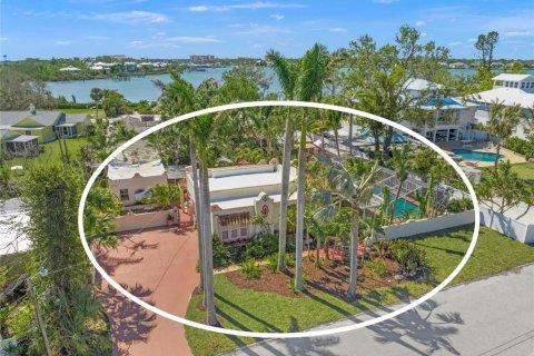Villa ou maison à vendre à Nokomis, Floride: 3 chambres, 185.8 m2 № 1620140 - photo 2