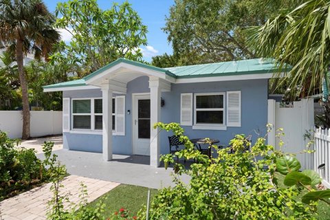 Villa ou maison à vendre à Indian Rocks Beach, Floride: 4 chambres, 107.02 m2 № 1357725 - photo 9