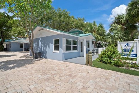 Villa ou maison à vendre à Indian Rocks Beach, Floride: 4 chambres, 107.02 m2 № 1357725 - photo 6