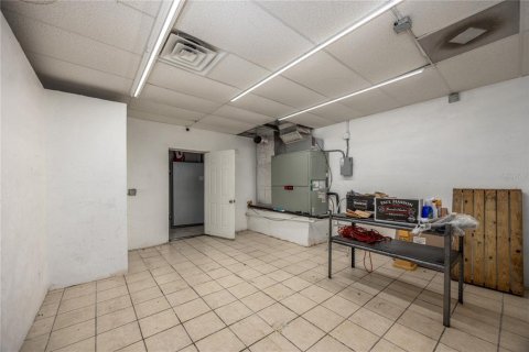Commercial property in Gainesville, Florida № 2135426 - photo 21