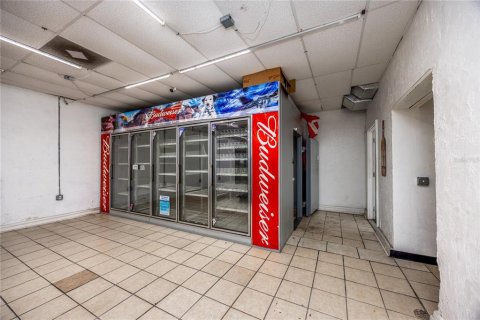 Commercial property in Gainesville, Florida № 2135426 - photo 18