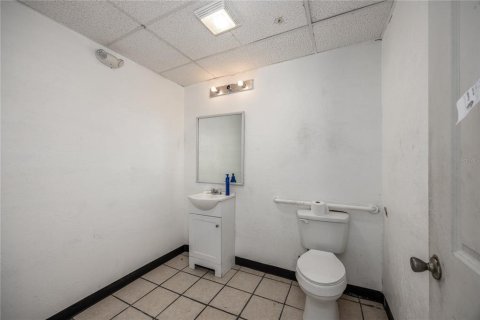 Commercial property in Gainesville, Florida № 2135426 - photo 22