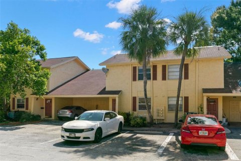 Adosado en alquiler en Tampa, Florida, 3 dormitorios, 147.53 m2 № 1881424 - foto 1