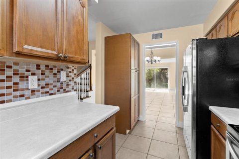 Adosado en alquiler en Tampa, Florida, 3 dormitorios, 147.53 m2 № 1881424 - foto 7