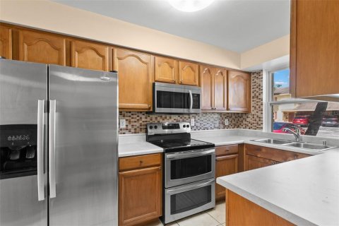 Adosado en alquiler en Tampa, Florida, 3 dormitorios, 147.53 m2 № 1881424 - foto 5