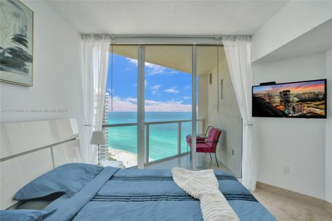 Apartment in Sunny Isles Beach, Florida 1 bedroom, 92.9 sq.m. № 2035623 - photo 17