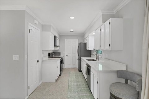 House in Venice, Florida 3 bedrooms, 124.3 sq.m. № 1841886 - photo 16