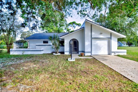 House in Lake Placid, Florida 3 bedrooms, 131.09 sq.m. № 1971116 - photo 2