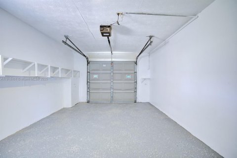 House in Lake Placid, Florida 3 bedrooms, 131.09 sq.m. № 1971116 - photo 26