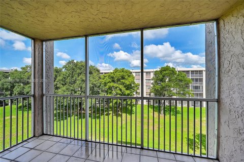 Copropriété à louer à Coral Springs, Floride: 2 chambres, 91.97 m2 № 1999258 - photo 25