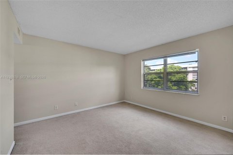 Copropriété à louer à Coral Springs, Floride: 2 chambres, 91.97 m2 № 1999258 - photo 21