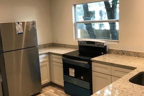 Купить коммерческую недвижимость в Сент-Питерсберг, Флорида 333.43м2, № 1589992 - фото 13