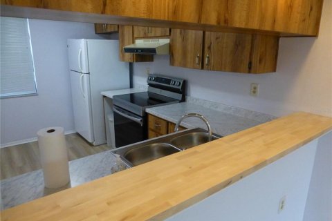 Condominio en alquiler en Oldsmar, Florida, 2 dormitorios, 101.64 m2 № 1851810 - foto 5