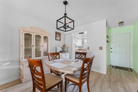 Condo in Bradenton, Florida, 2 bedrooms  № 1520157 - photo 6