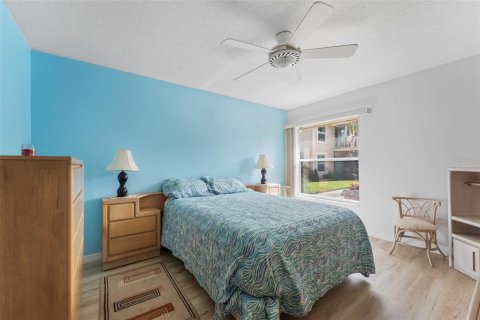 Condo in Bradenton, Florida, 2 bedrooms  № 1520157 - photo 13