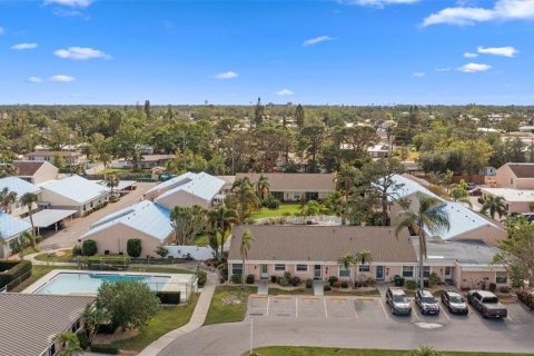 Condo in Bradenton, Florida, 2 bedrooms  № 1520157 - photo 25