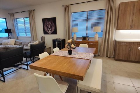 House in Naples, Florida 4 bedrooms № 2172581 - photo 14