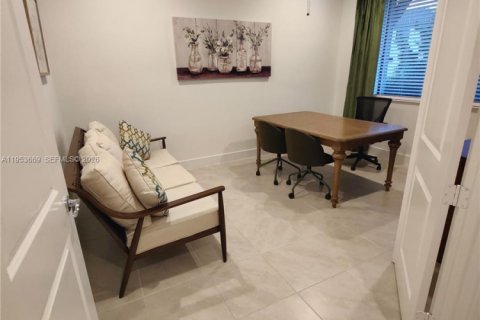 House in Naples, Florida 4 bedrooms № 2172581 - photo 27