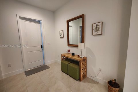 House in Naples, Florida 4 bedrooms № 2172581 - photo 5