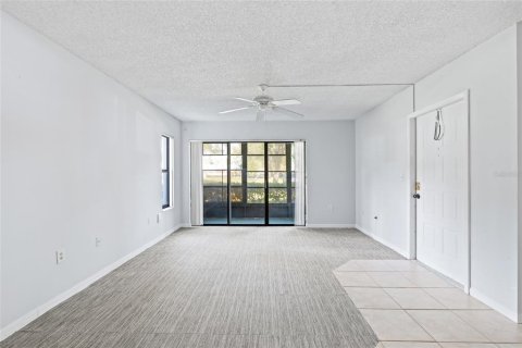 Copropriété à vendre à Tarpon Springs, Floride: 2 chambres, 96.71 m2 № 1916060 - photo 14
