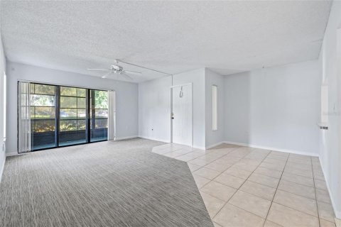 Copropriété à vendre à Tarpon Springs, Floride: 2 chambres, 96.71 m2 № 1916060 - photo 11