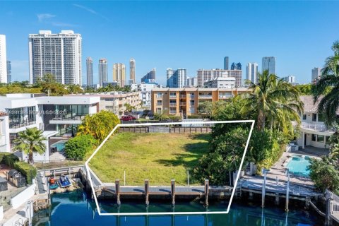 Terrain à vendre à North Miami Beach, Floride № 1996543 - photo 4