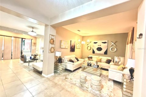 Casa en venta en Kissimmee, Florida, 4 dormitorios, 239.59 m2 № 2388312 - foto 5