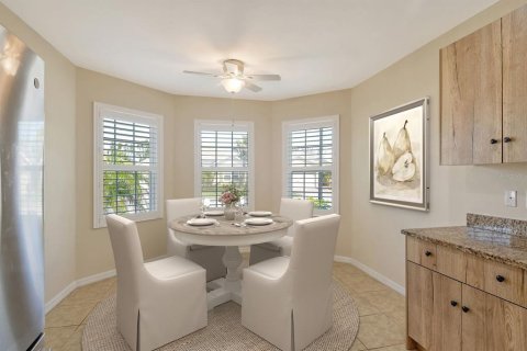 House in Venice, Florida 3 bedrooms, 162.39 sq.m. № 1651607 - photo 9