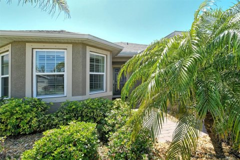 House in Venice, Florida 3 bedrooms, 162.39 sq.m. № 1651607 - photo 3