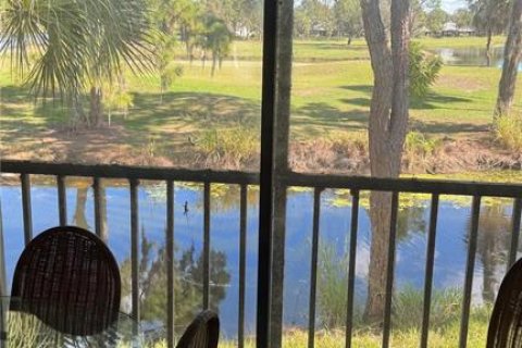 Condo in Sarasota, Florida, 2 bedrooms № 2108914 - photo 5