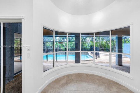 House in Coral Springs, Florida 4 bedrooms, 267.09 sq.m. № 2026476 - photo 13