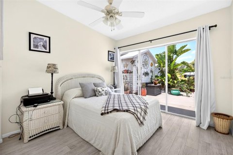 House in Port Charlotte, Florida 3 bedrooms, 149.76 sq.m. № 2229342 - photo 20