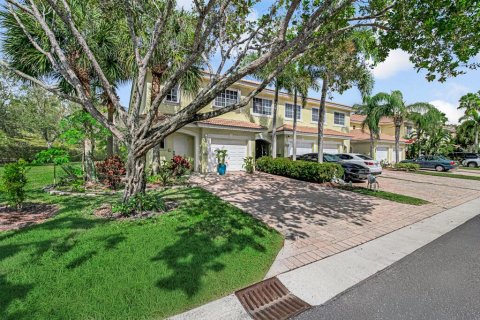 Touwnhouse à vendre à West Palm Beach, Floride: 3 chambres, 156.91 m2 № 2392799 - photo 3