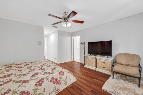 Touwnhouse à vendre à West Palm Beach, Floride: 3 chambres, 156.91 m2 № 2392799 - photo 22
