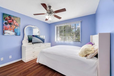 Touwnhouse à vendre à West Palm Beach, Floride: 3 chambres, 156.91 m2 № 2392799 - photo 27