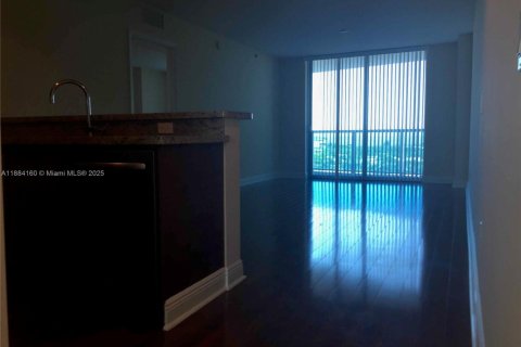 Снять в аренду кондоминиум в Санрайз, Флорида 2 спальни, 118.08м2, № 1931118 - фото 8