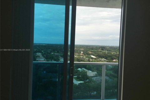 Снять в аренду кондоминиум в Санрайз, Флорида 2 спальни, 118.08м2, № 1931118 - фото 14