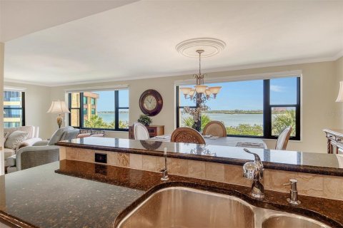 Condominio en venta en Sarasota, Florida, 2 dormitorios, 164.25 m2 № 1746504 - foto 18