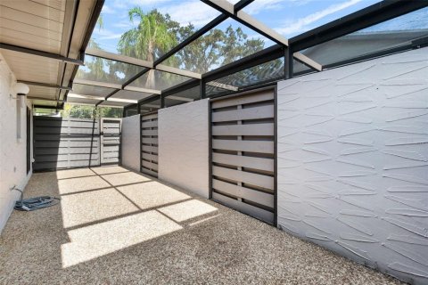 Condo in Sarasota, Florida, 3 bedrooms  № 1873946 - photo 23