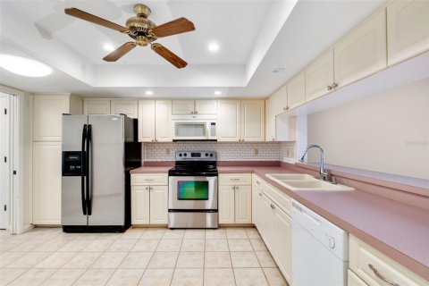 Condo in Sarasota, Florida, 3 bedrooms  № 1873946 - photo 16