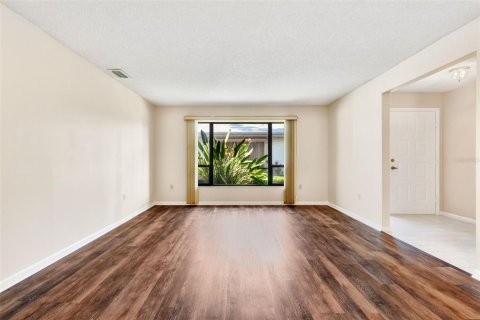 Condo in Sarasota, Florida, 3 bedrooms  № 1873946 - photo 11