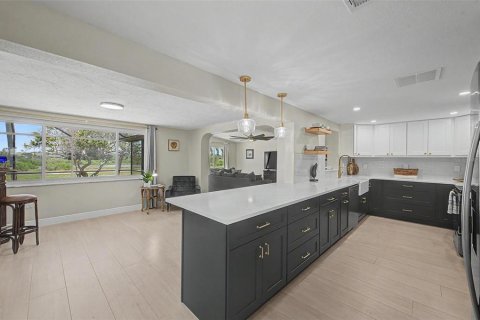 Villa ou maison à vendre à New Port Richey, Floride: 2 chambres, 157 m2 № 2277151 - photo 13