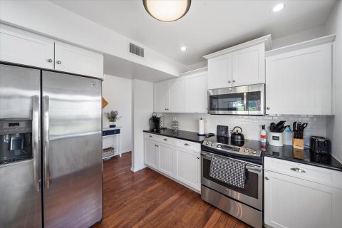 Condo in Venice, Florida, 3 bedrooms  № 1854059 - photo 8