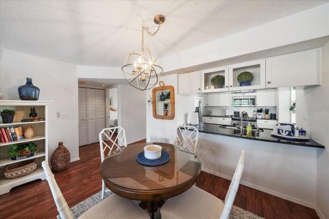 Condo in Venice, Florida, 3 bedrooms  № 1854059 - photo 11