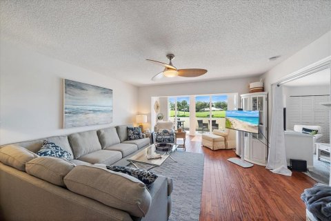 Condo in Venice, Florida, 3 bedrooms  № 1854059 - photo 14