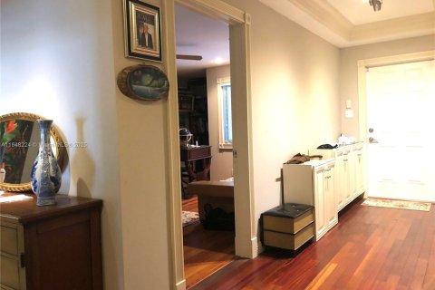 Casa en venta en Fort Lauderdale, Florida, 7 dormitorios, 422.71 m2 № 2088744 - foto 26