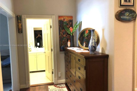 Casa en venta en Fort Lauderdale, Florida, 7 dormitorios, 422.71 m2 № 2088744 - foto 17