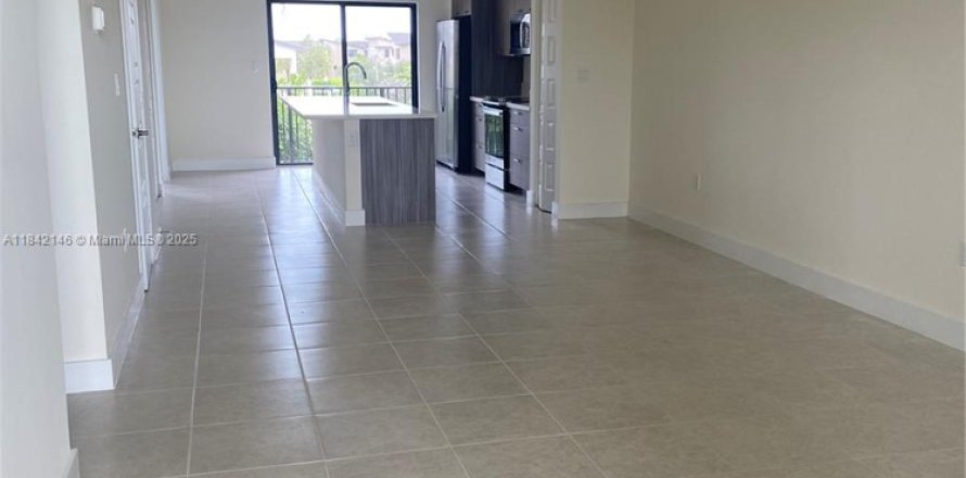 Condo in Doral, Florida, 2 bedrooms  № 1834501