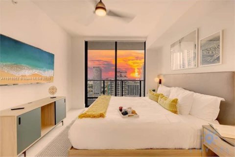 Купить кондоминиум в Майами, Флорида 1 спальня, 54.63м2, № 2016218 - фото 7