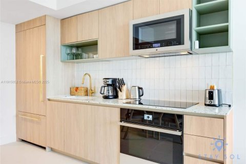 Купить кондоминиум в Майами, Флорида 1 спальня, 54.63м2, № 2016218 - фото 18